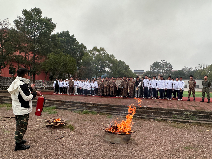 “隱患險于明、防范勝于救災(zāi)、責(zé)任重于泰”--鷹潭東望職教基地