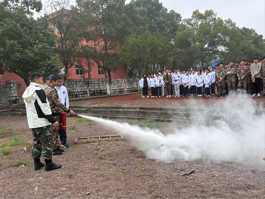 “隱患險于明、防范勝于救災(zāi)、責(zé)任重于泰”--鷹潭東望職教基地